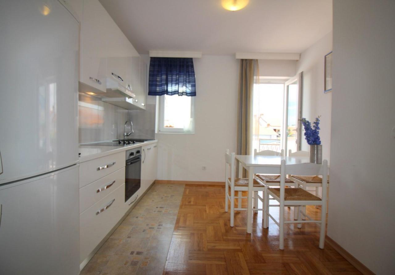 Apartment In Porec/Istrien 10214 Exterior foto